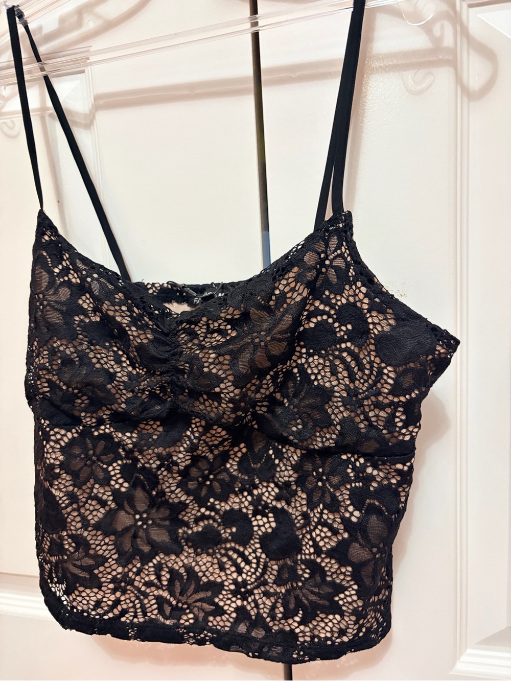 Black Lace Camisole Crop Top - Women capri set